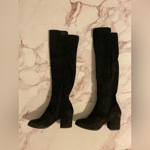 Over the knee, suede, heels